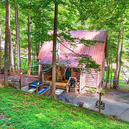 Charming Roaring Gap Cabin With Patio And Fire Pit! Villa Abshers Bagian luar foto