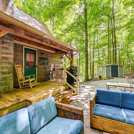 Charming Roaring Gap Cabin With Patio And Fire Pit! Villa Abshers Bagian luar foto