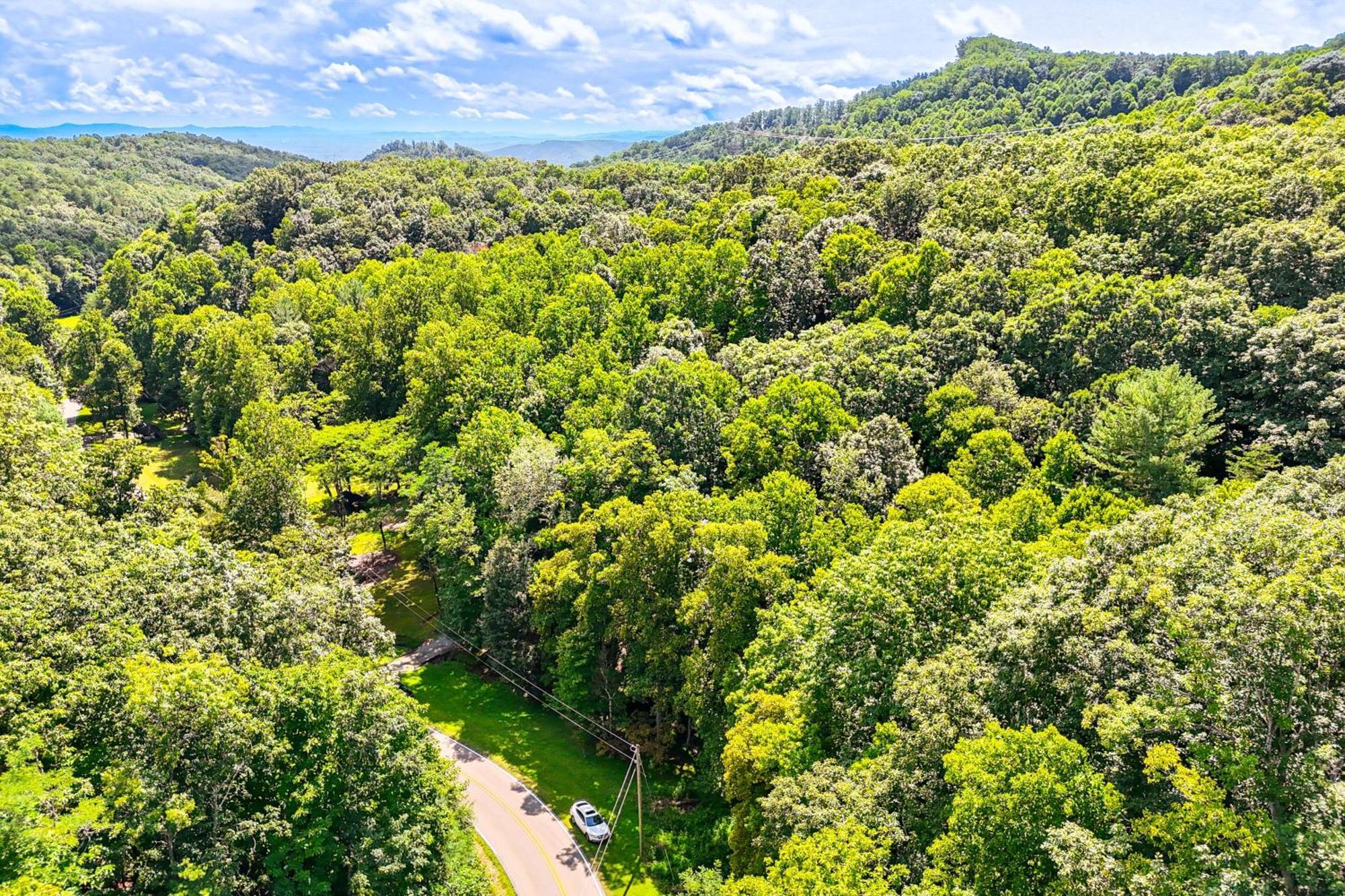 Charming Roaring Gap Cabin With Patio And Fire Pit! Villa Abshers Bagian luar foto